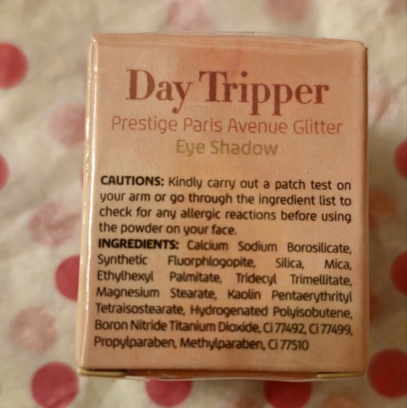 NIB-Eyeshadow-Predire Day Tripper - Prestige Paris Avenue Matte Eye Shadow #05 - Picture 10 of 11